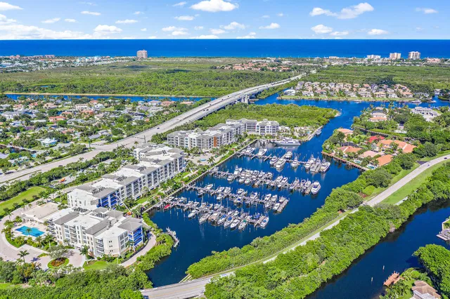 Azure Palm Beach Gardens Unit 406 photo 4