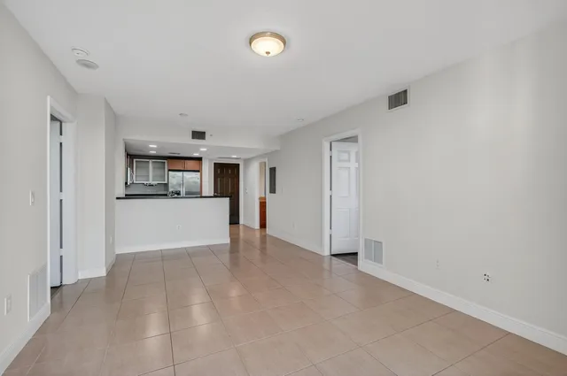 610 Clematis Unit 532 photo 17