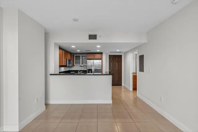 610 Clematis Unit 532 photo 18