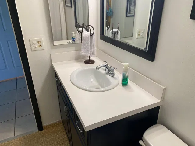  Unit 302 photo 11