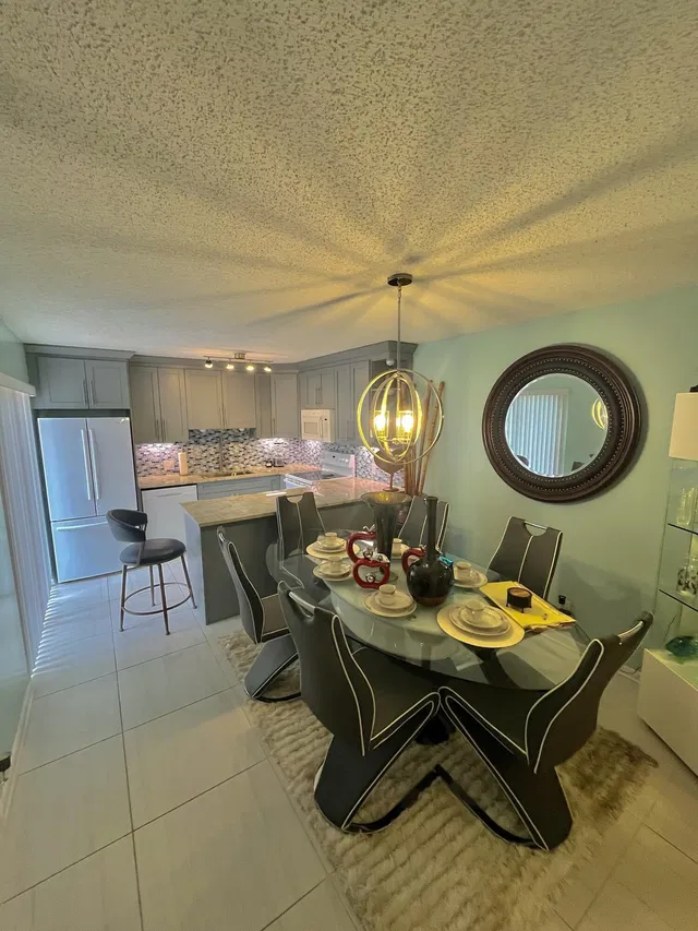 Residence photo 6