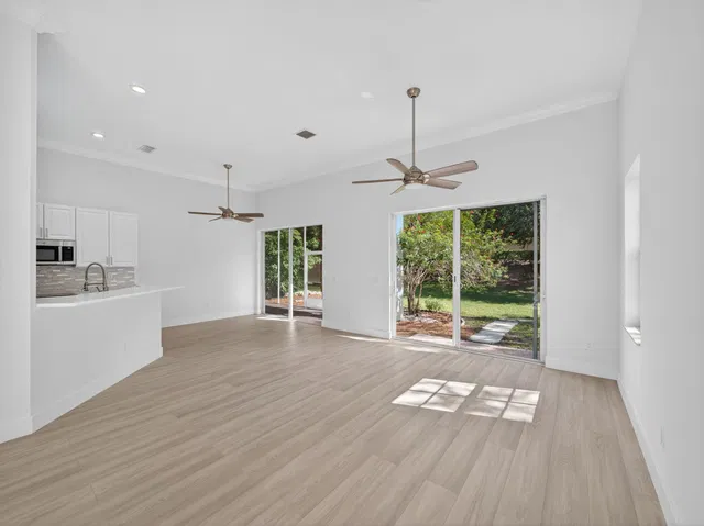 Evergrene Palm Beach Gardens Residence photo 7