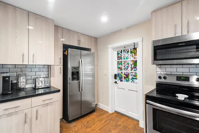  Residence photo 24