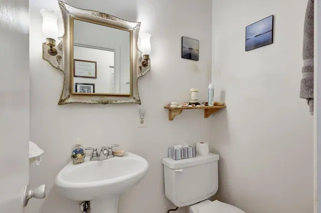 Unit 117-7 photo 16