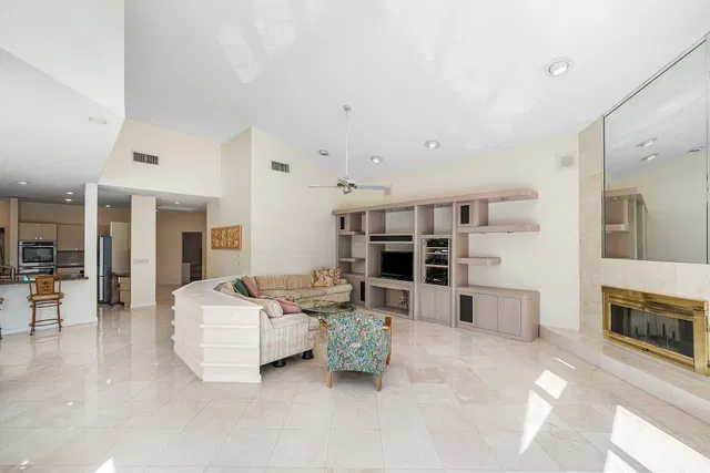 Bocaire Country Club Residence photo 23