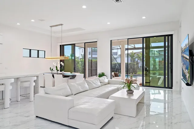 Artistry Palm Beach Gardens Residence photo 5