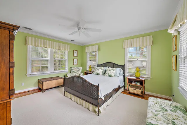 Residence photo 11