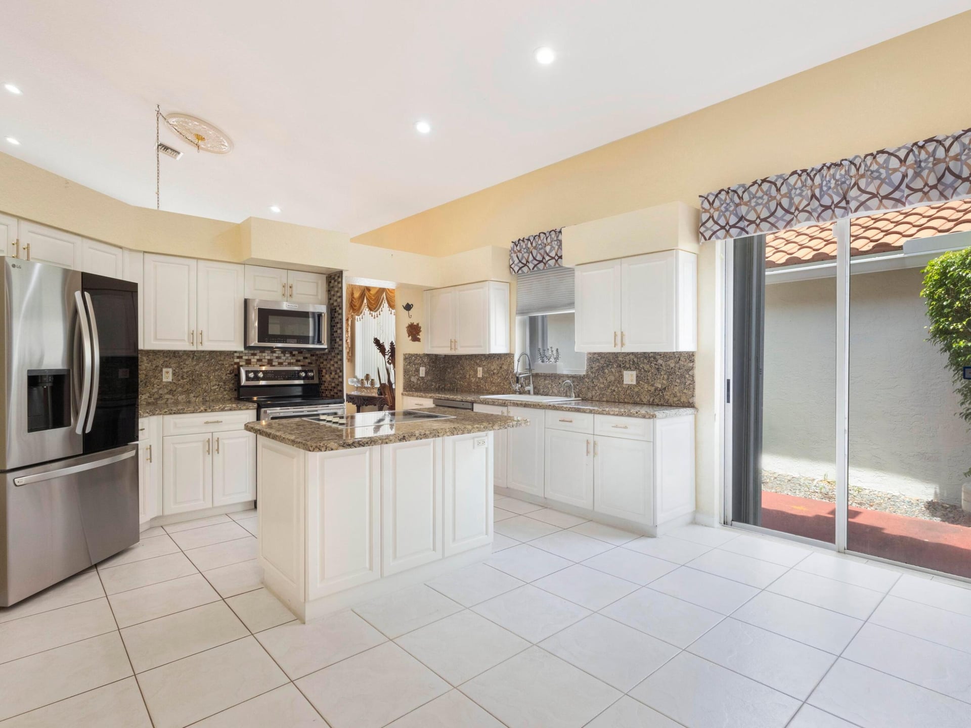 Residence photo 7