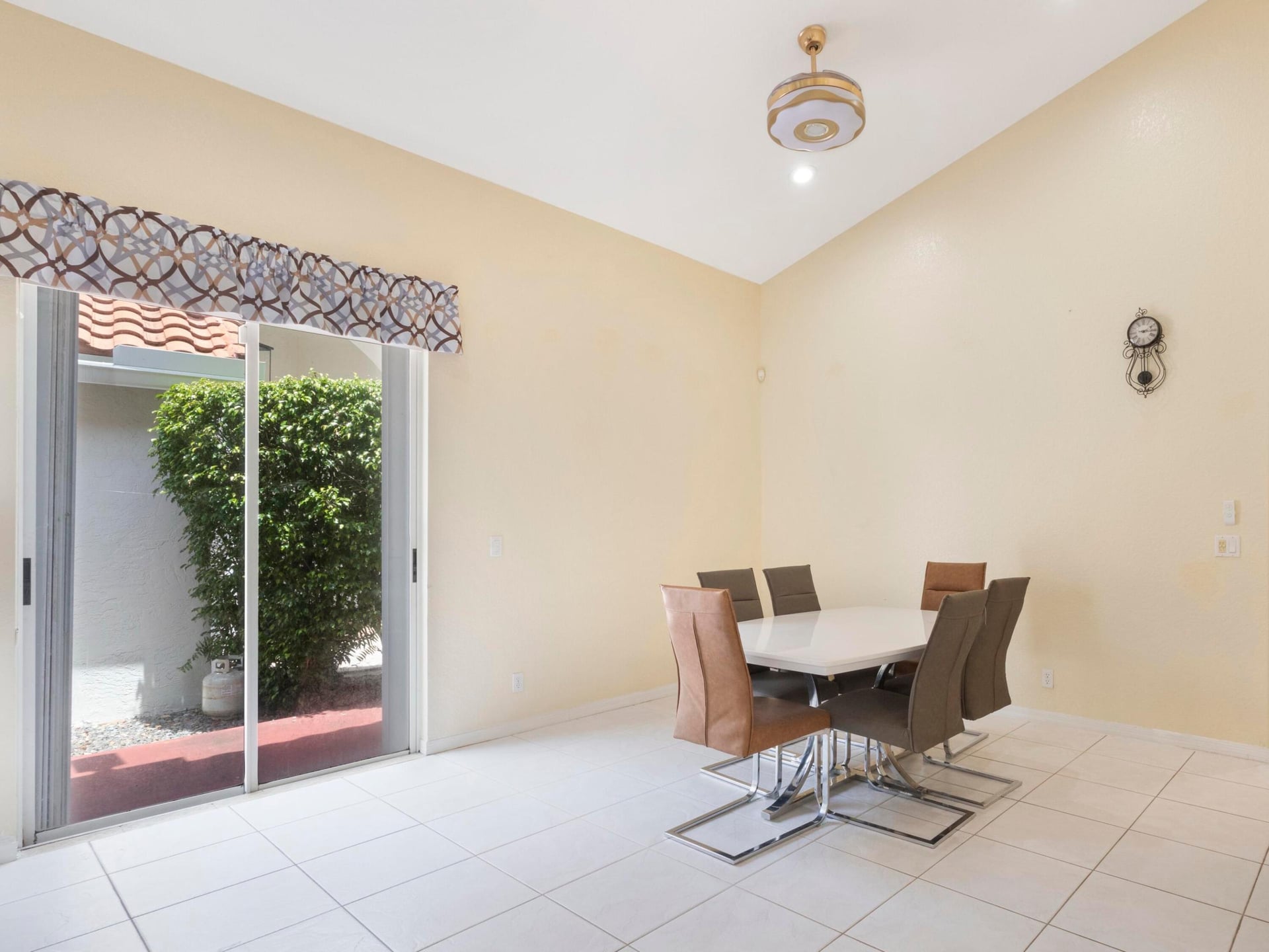 Residence photo 11
