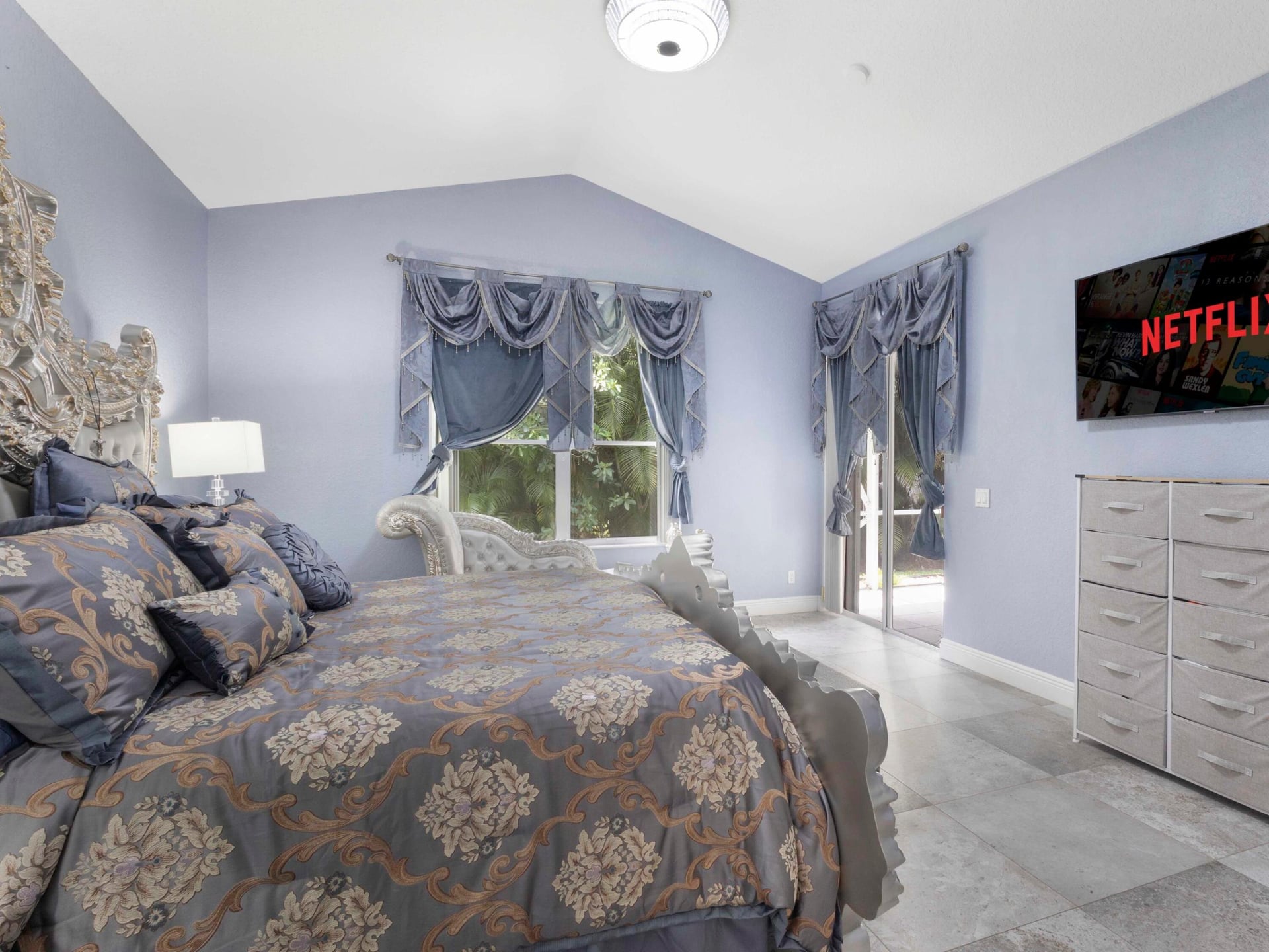 Residence photo 15