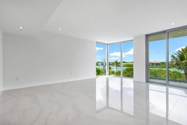 Seaglass Jupiter Island Unit 301 photo 13