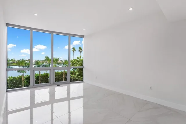 Seaglass Jupiter Island Unit 301 photo 14