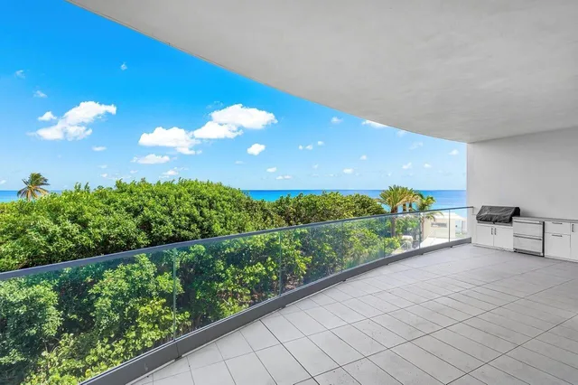 Seaglass Jupiter Island Unit 301 photo 15