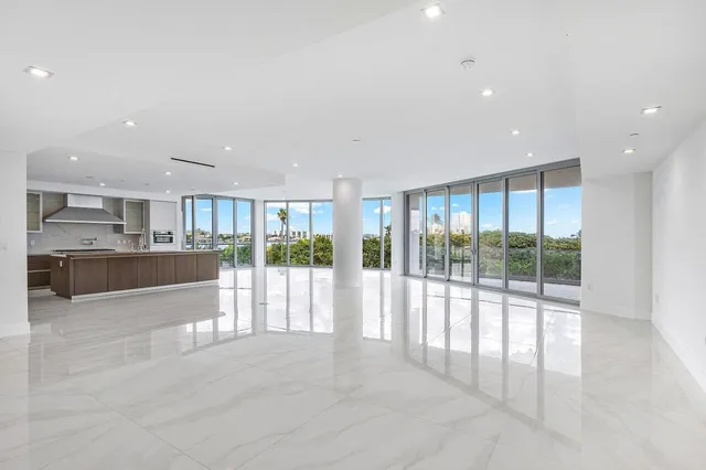 Seaglass Jupiter Island Unit 301 photo 17