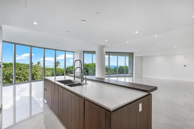 Seaglass Jupiter Island Unit 301 photo 18