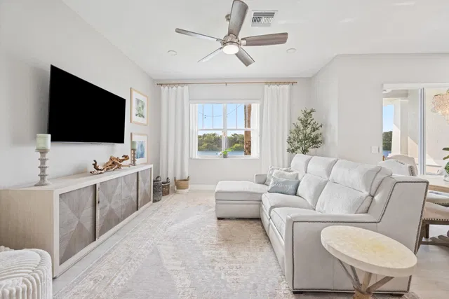 Cityside West Palm Beach Unit 1 photo 6