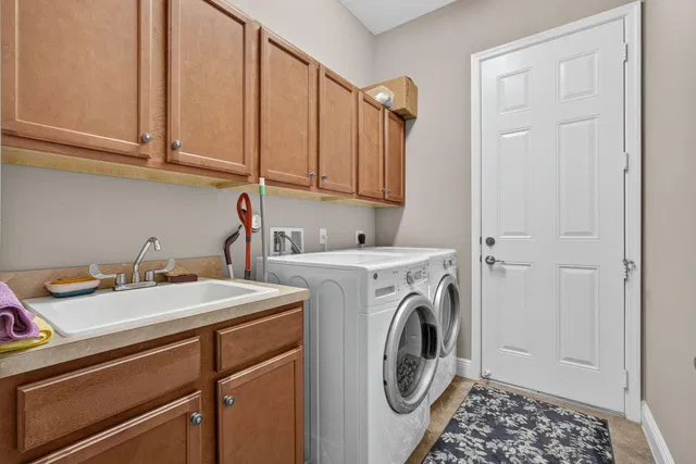  Residence photo 34