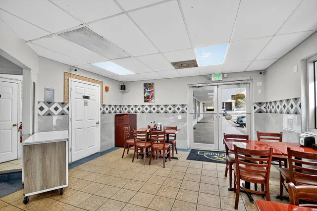 Residence photo 6