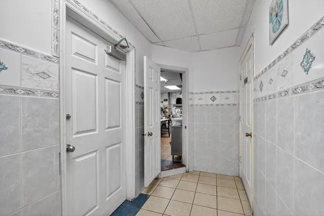Residence photo 35