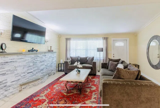 Residence photo 11
