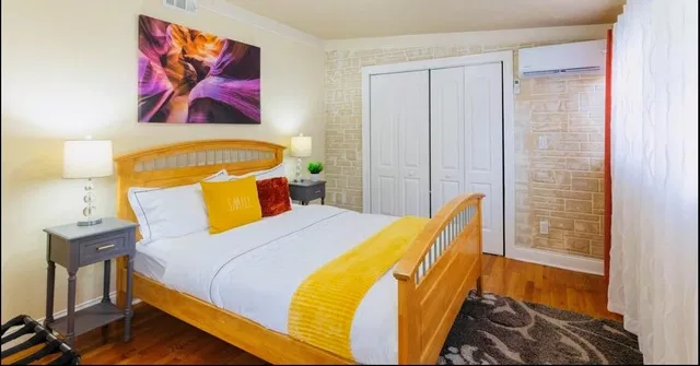 Residence photo 36
