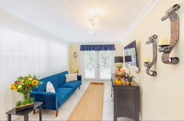  Residence photo 12