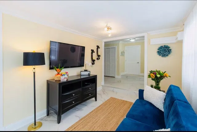  Residence photo 13
