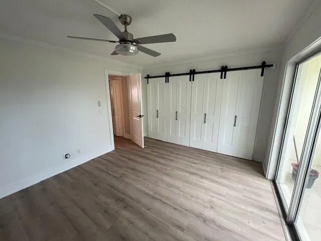 Residence photo 5