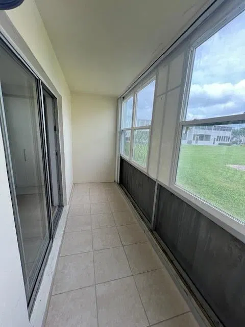 Residence photo 9