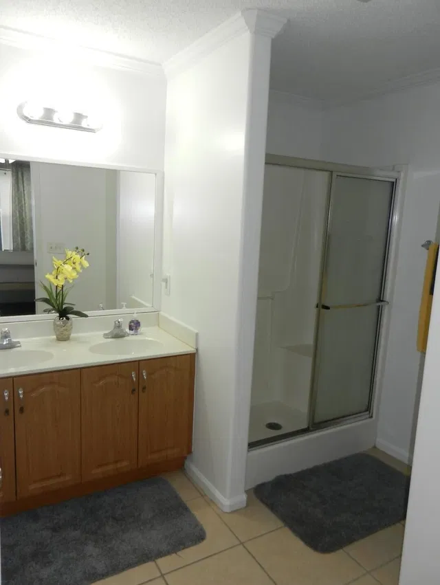 Residence photo 8