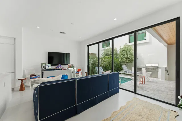 Flamingo Park Residence photo 10