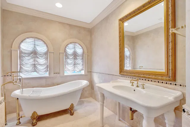 Admirals Cove Residence photo 25