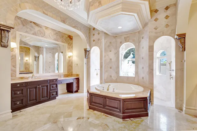 Admirals Cove Residence photo 30