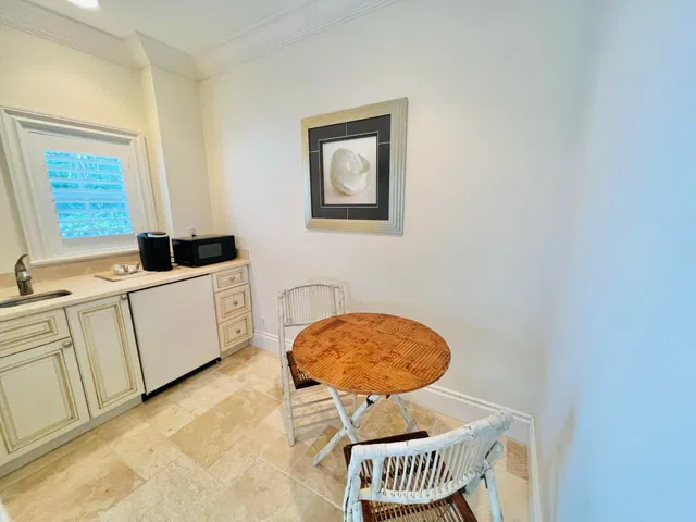 Residence photo 41