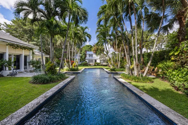 SoSo West Palm Beach Residence photo 3