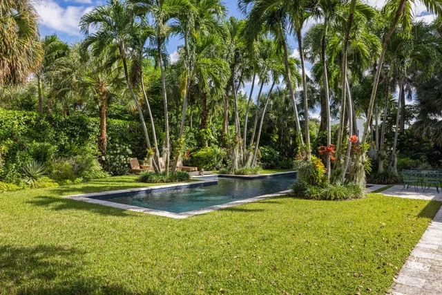 SoSo West Palm Beach Residence photo 5