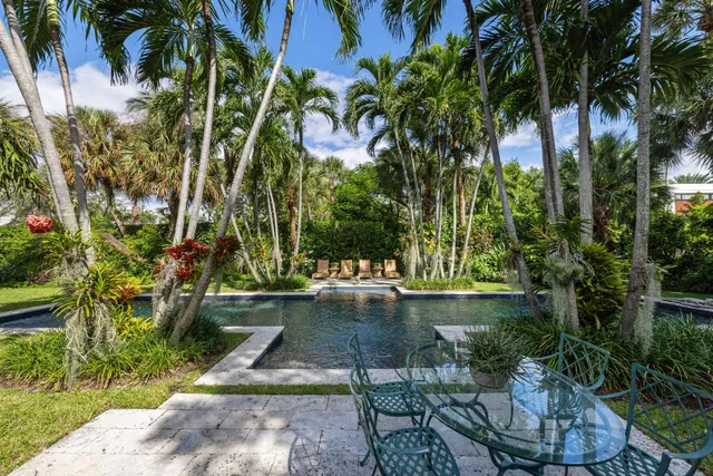 SoSo West Palm Beach Residence photo 7