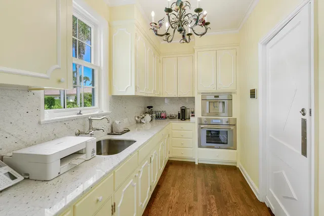 Estate Section Palm Beach Residence photo 18