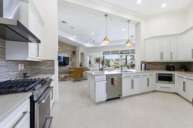 Mirasol Country Club Residence photo 17