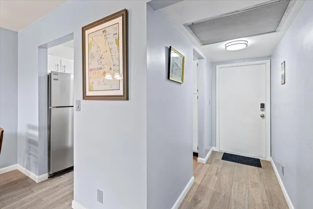 Unit 308 photo 19