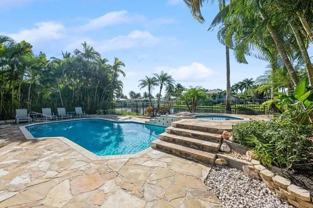 Saturnia Boca Raton Residence photo 41