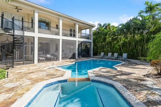 Saturnia Boca Raton Residence photo 42