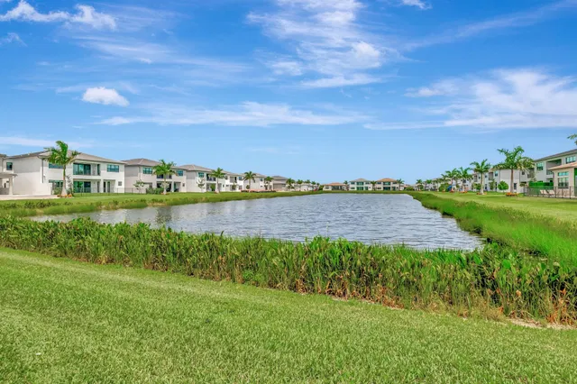 Lotus Palm Boca Raton Residence photo 32