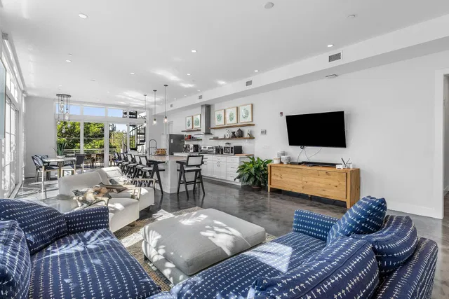  Residence photo 10