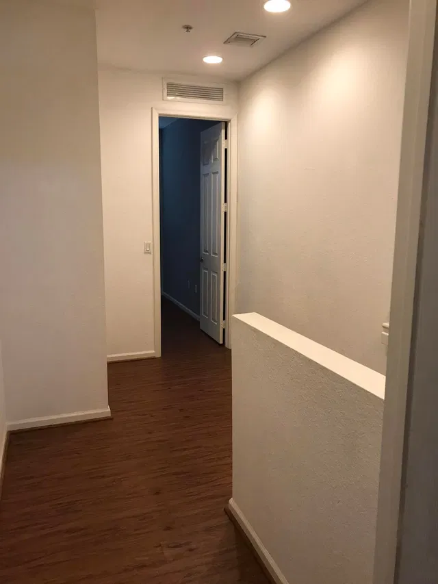 Residence photo 18