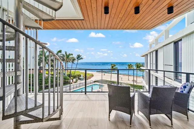 Singer Island Unit 304 photo 3