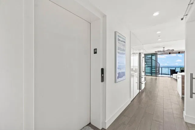 Singer Island Unit 304 photo 6