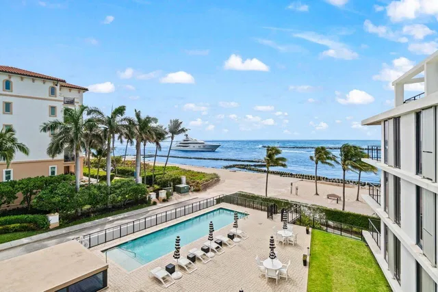 Singer Island Unit 304 photo 27