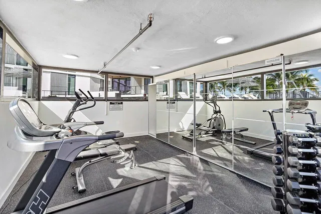 Singer Island Unit 304 photo 30