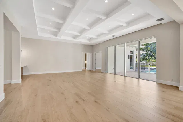 Steeplechase Residence photo 15